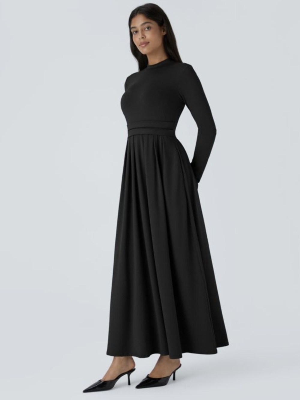 Halara Elegant Black Long-Sleeve Maxi Dress With Pockets